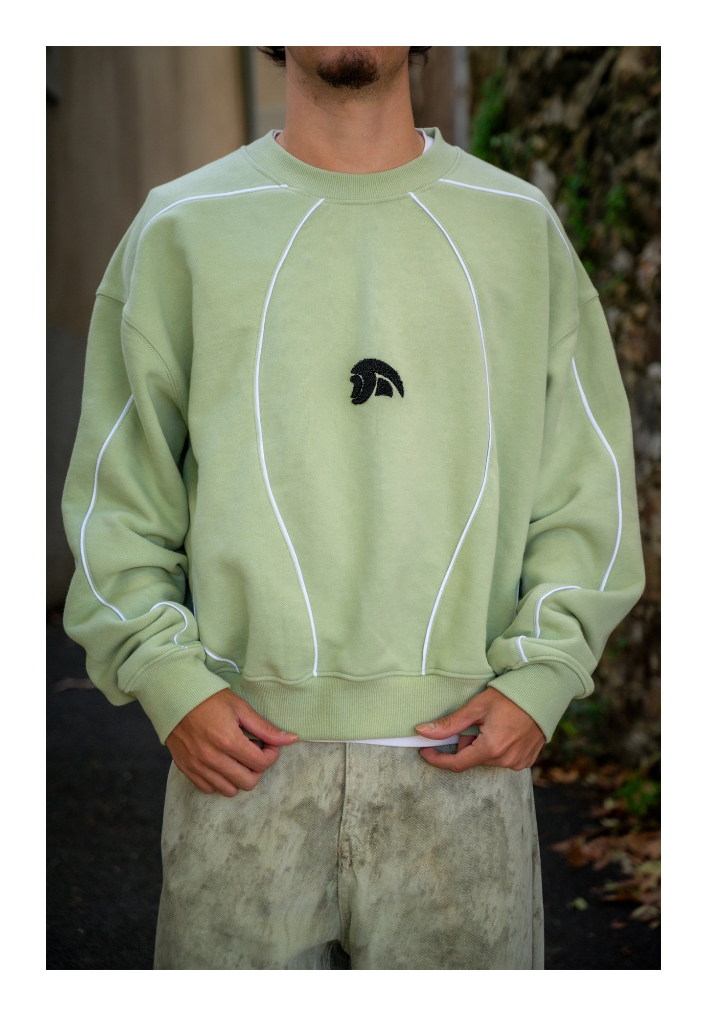 TIANA – Oversize Crewneck “Heritage”